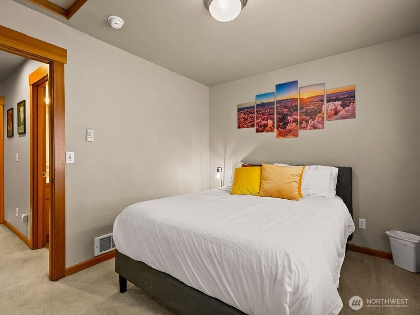 Property photo for 2025 S Main Street #B, Seattle photo 19