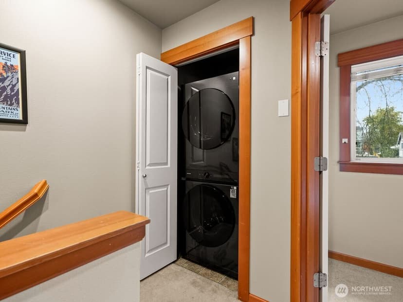 Property photo for 2025 S Main Street #B, Seattle photo 14