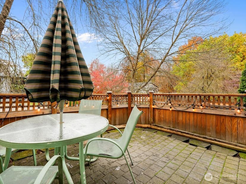 Property photo for 2025 S Main Street #B, Seattle photo 11