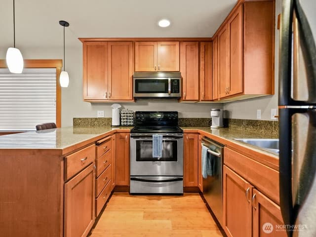 Property photo for 2025 S Main Street #B, Seattle photo 5