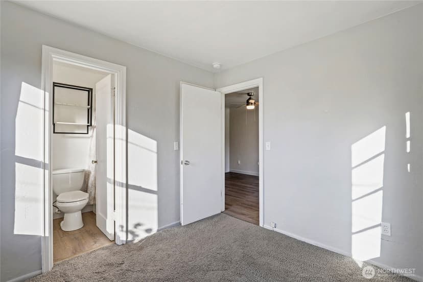 Property photo for 1519 N Callow Avenue, Bremerton photo 9