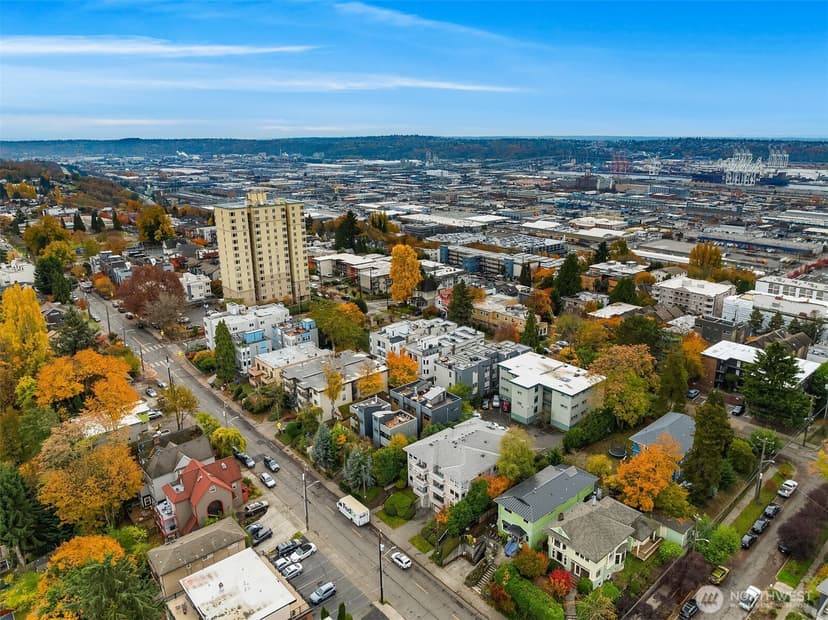 Property photo for 1511 14th Avenue S #103, Seattle photo 34