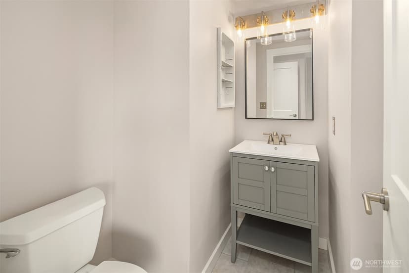 Property photo for 1511 14th Avenue S #103, Seattle photo 19
