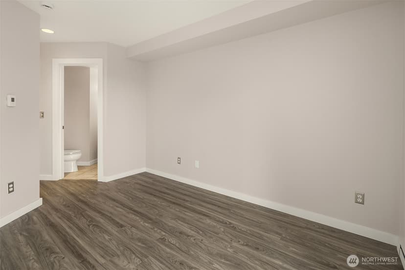 Property photo for 1511 14th Avenue S #103, Seattle photo 26