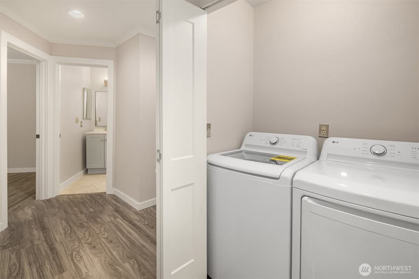Property photo for 1511 14th Avenue S #103, Seattle photo 20