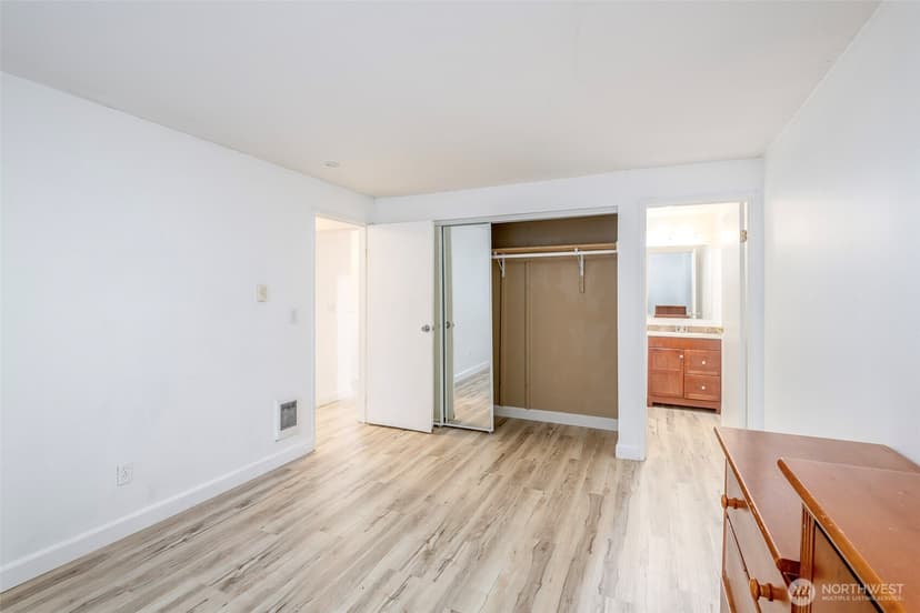 Property photo for 4501 Grandview Drive W #T-114, University Place photo 10