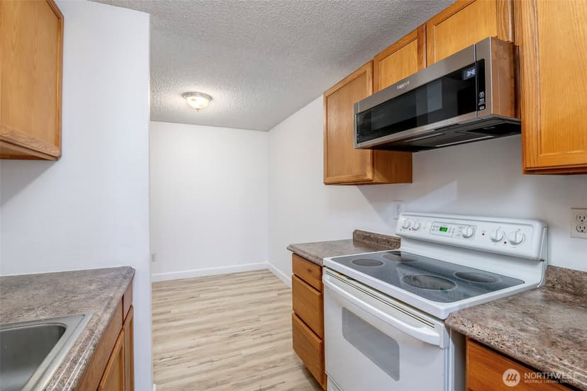 Property photo for 4501 Grandview Drive W #T-114, University Place photo 6