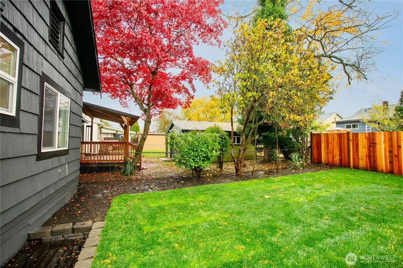 Property photo for 1122 Hewitt Avenue, Bremerton photo 24