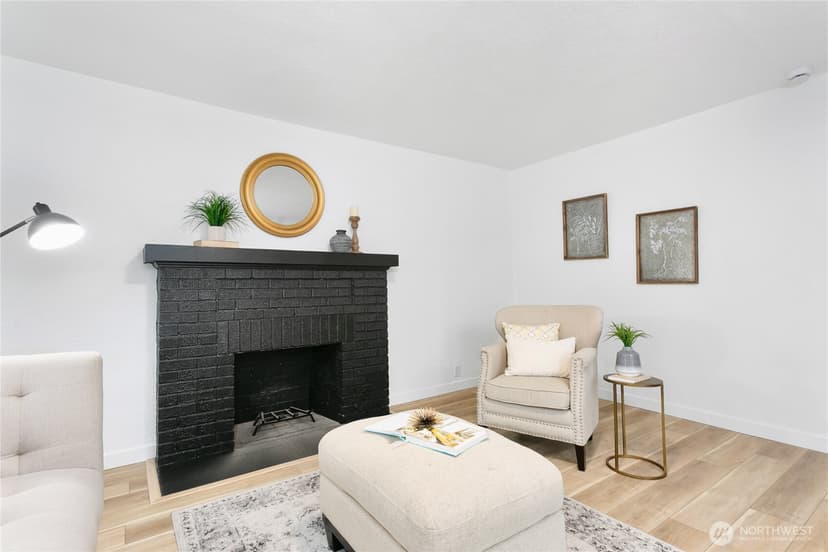 Property photo for 1122 Hewitt Avenue, Bremerton photo 5