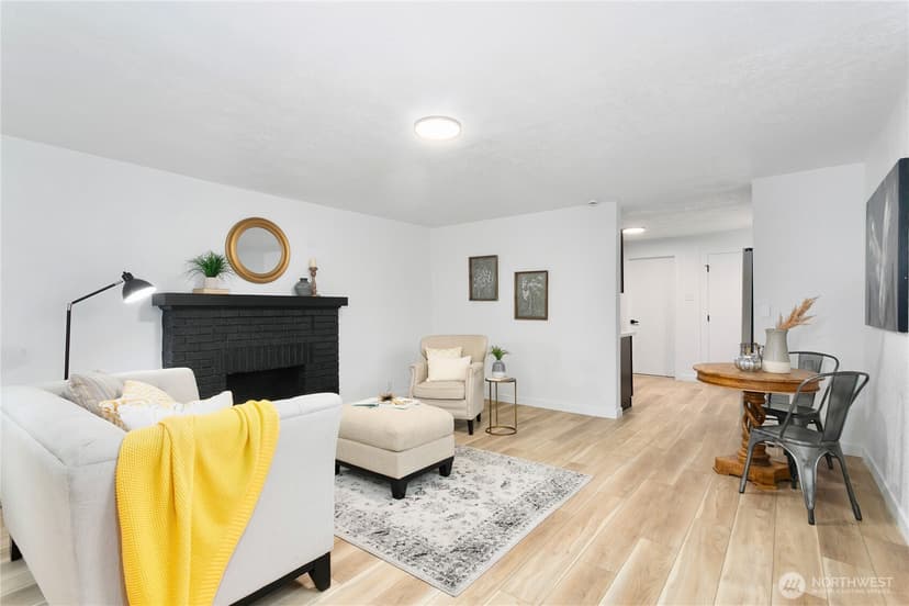 Property photo for 1122 Hewitt Avenue, Bremerton photo 3
