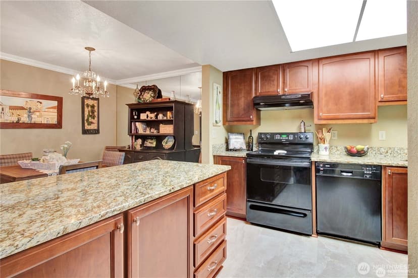 Property photo for 4106 Factoria Boulevard SE #116, Bellevue photo 10