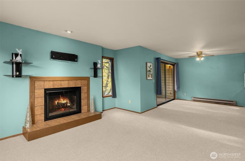 Property photo for 9512 1st Avenue NE #301, Seattle photo 13