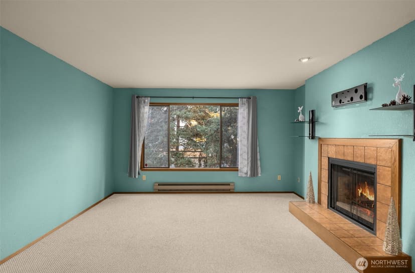 Property photo for 9512 1st Avenue NE #301, Seattle photo 11