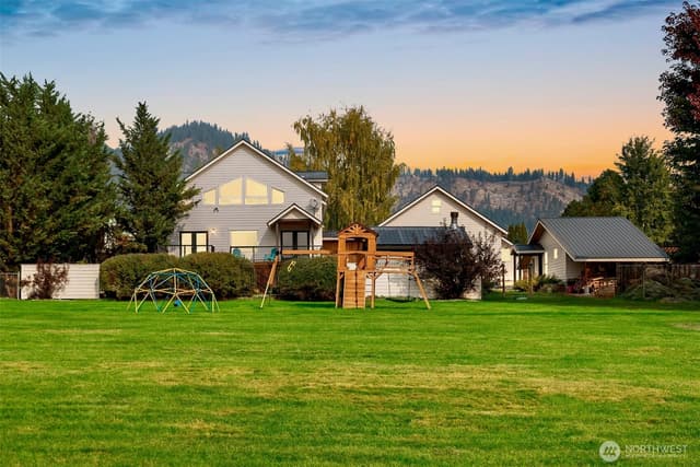 Property photo for 12345 Village View Drive, Leavenworth photo 3