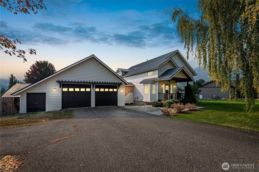 Property photo for 12345 Village View Drive, Leavenworth photo 2