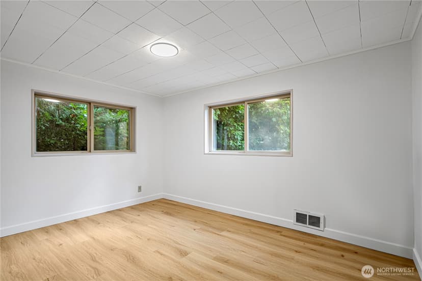 Property photo for 22504 Dorre Don Way SE, Maple Valley photo 13