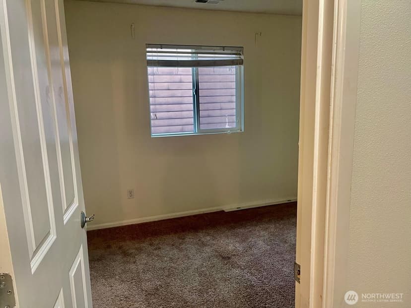 Property photo for 6827 41st Street E, Fife photo 19