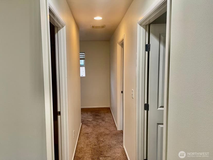 Property photo for 6827 41st Street E, Fife photo 17