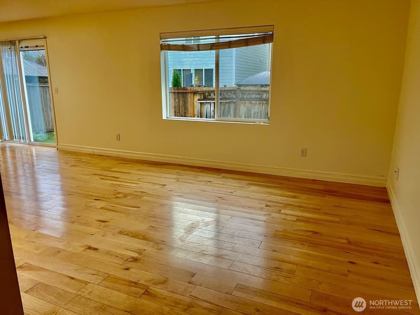 Property photo for 6827 41st Street E, Fife photo 8