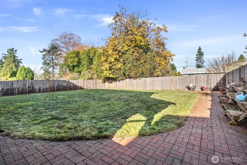 Property photo for 10924 SE 218th Place, Kent photo 30