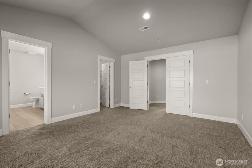 Property photo for 10924 SE 218th Place, Kent photo 21