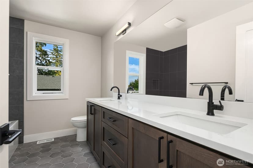 Property photo for 22301 Old Poplar Way, Brier photo 35
