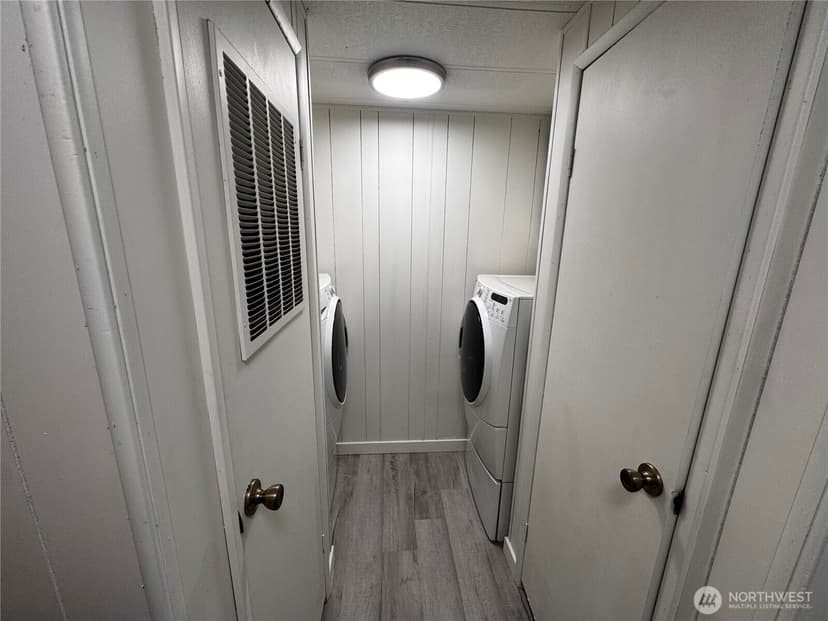 Property photo for 815 124th Street SW #1, Everett photo 10