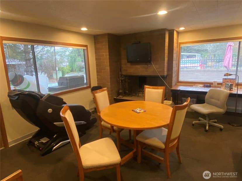 Property photo for 815 124th Street SW #1, Everett photo 25