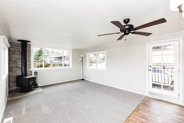 Property photo for 13320 Highway 99 #141, Everett photo 2