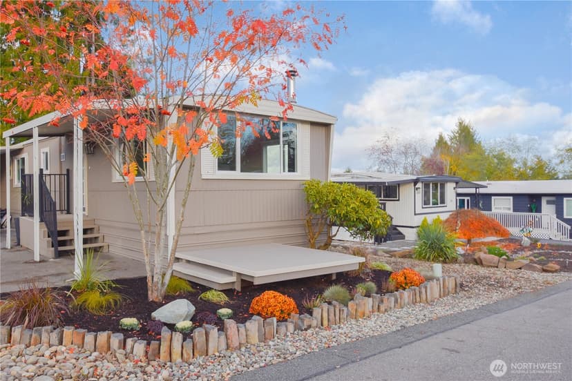 Property photo for 13320 Highway 99 #141, Everett