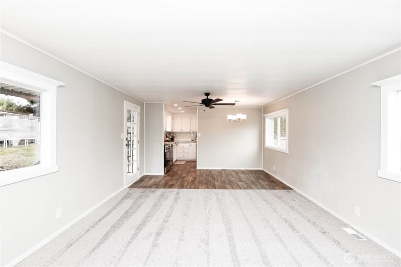 Property photo for 13320 Highway 99 #141, Everett photo 11