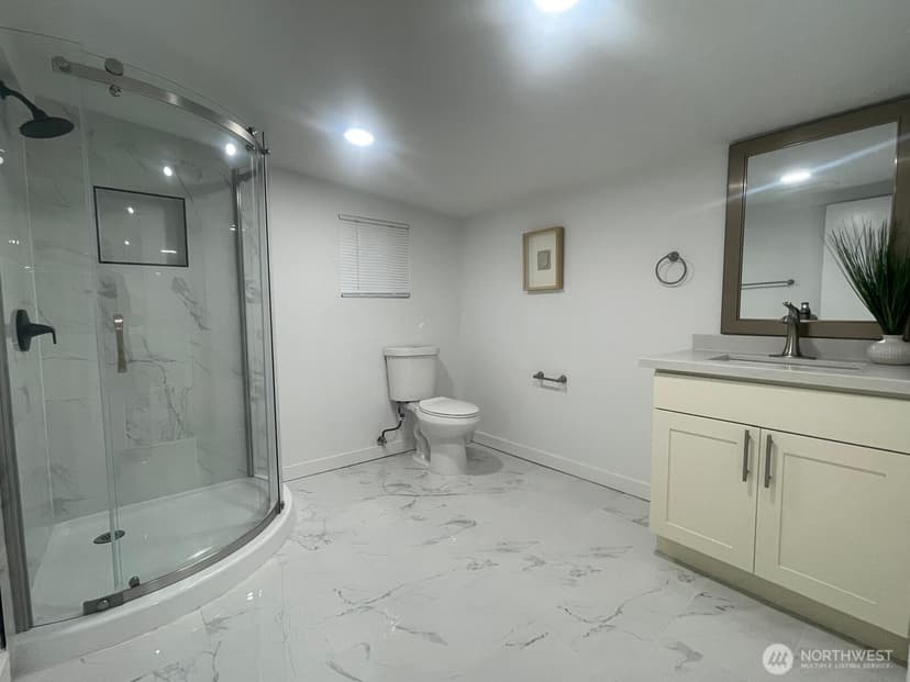 Property photo for 3730 SW 99th Street, Seattle photo 6
