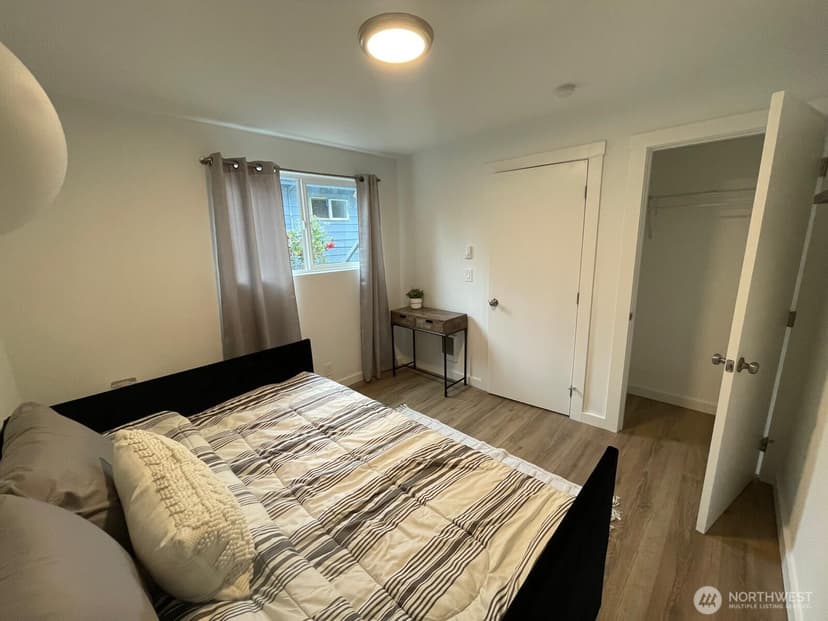 Property photo for 3730 SW 99th Street, Seattle photo 28