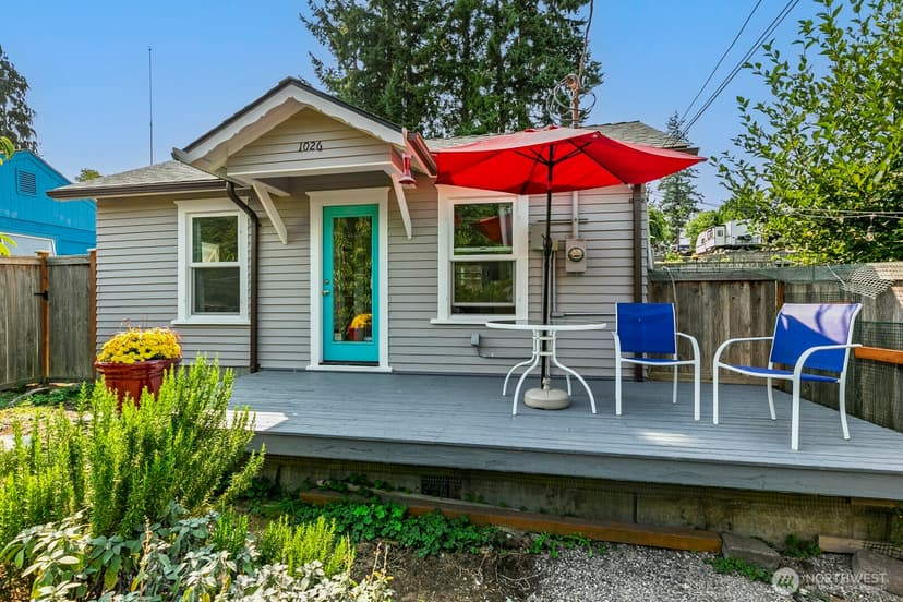 Property photo for 1026 W Mukilteo Boulevard, Everett