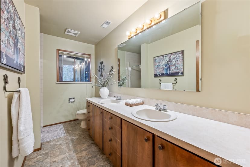 Property photo for 8200 E Leavenworth Road, Leavenworth photo 34