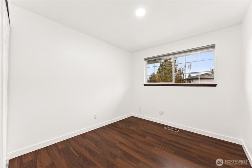 Property photo for 29317 44th Place S, Auburn photo 10