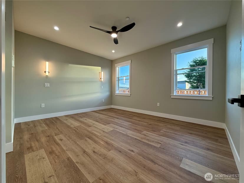 Property photo for 998 Alida Court SE, Ocean Shores photo 24