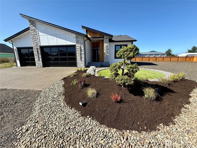 Property photo for 998 Alida Court SE, Ocean Shores photo 3