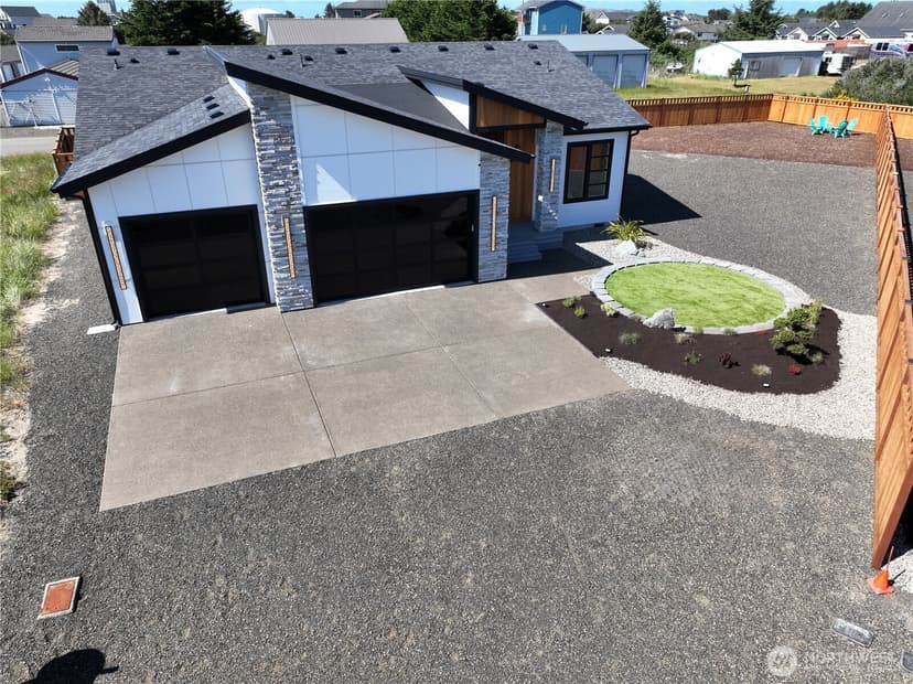 Property photo for 998 Alida Court SE, Ocean Shores photo 40