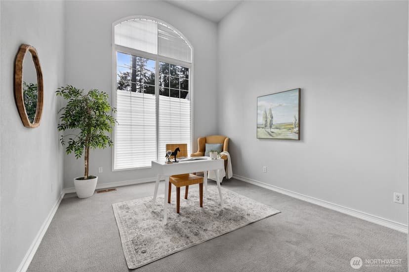 Property photo for 6613 Villa Madera Drive SW, Lakewood photo 5