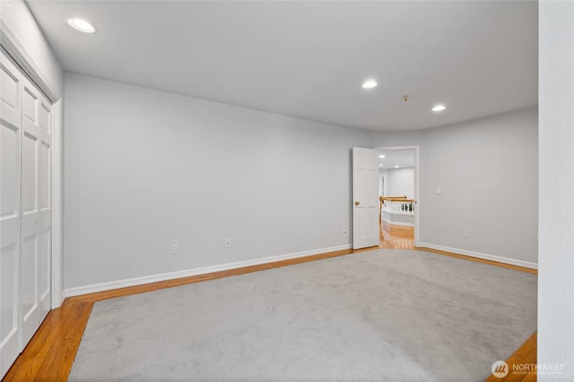 Property photo for 6613 Villa Madera Drive SW, Lakewood photo 19