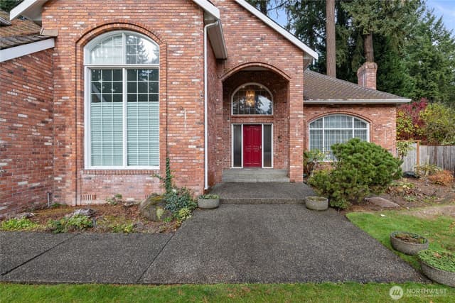 Property photo for 6613 Villa Madera Drive SW, Lakewood