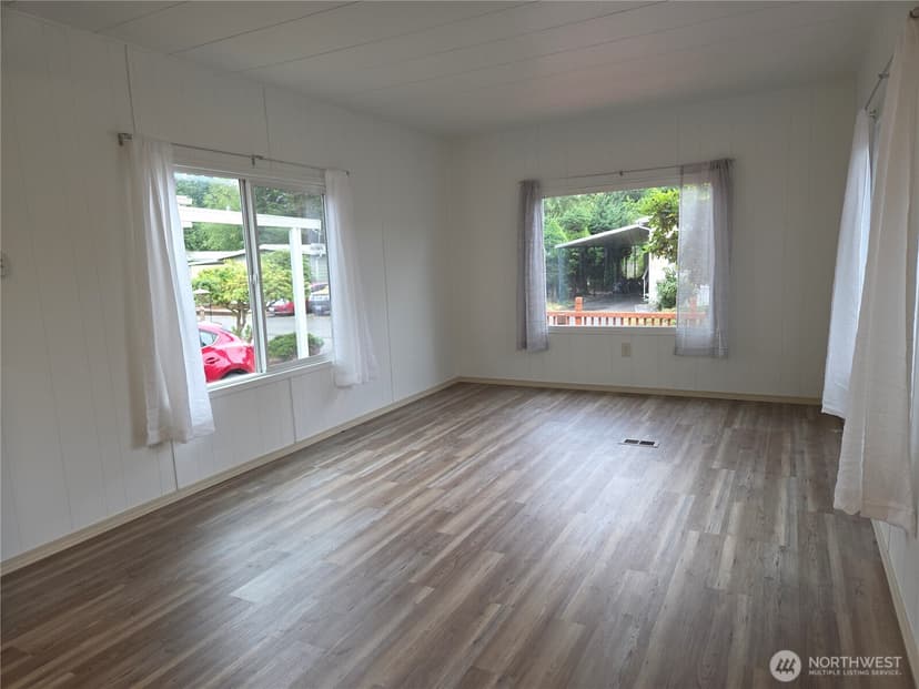 Property photo for 5220 176th Street SW #8, Lynnwood photo 7