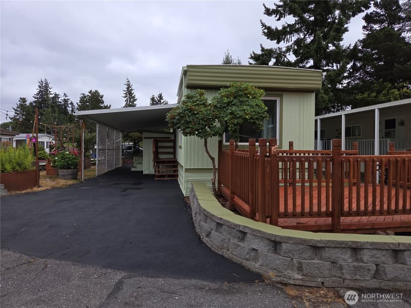 Property photo for 5220 176th Street SW #8, Lynnwood photo 3
