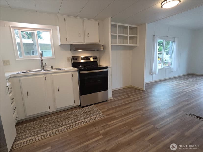 Property photo for 5220 176th Street SW #8, Lynnwood photo 10