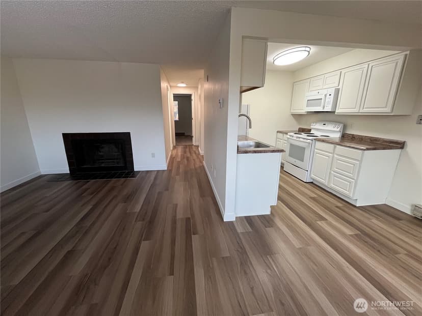 Property photo for 4802 S 187th Place #A206, SeaTac photo 8