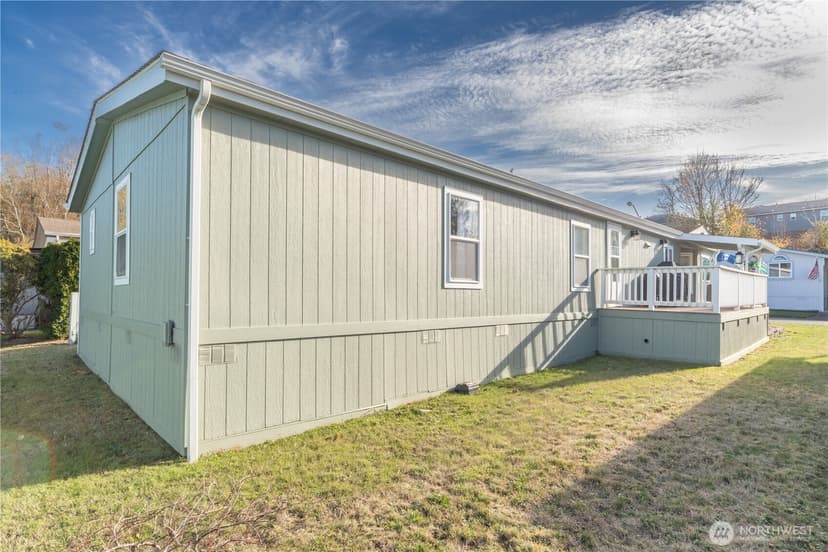 Property photo for 620 NE Saturn Lane, Bremerton photo 26
