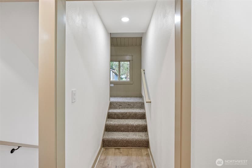 Property photo for 15802 34th Avenue E, Tacoma photo 18