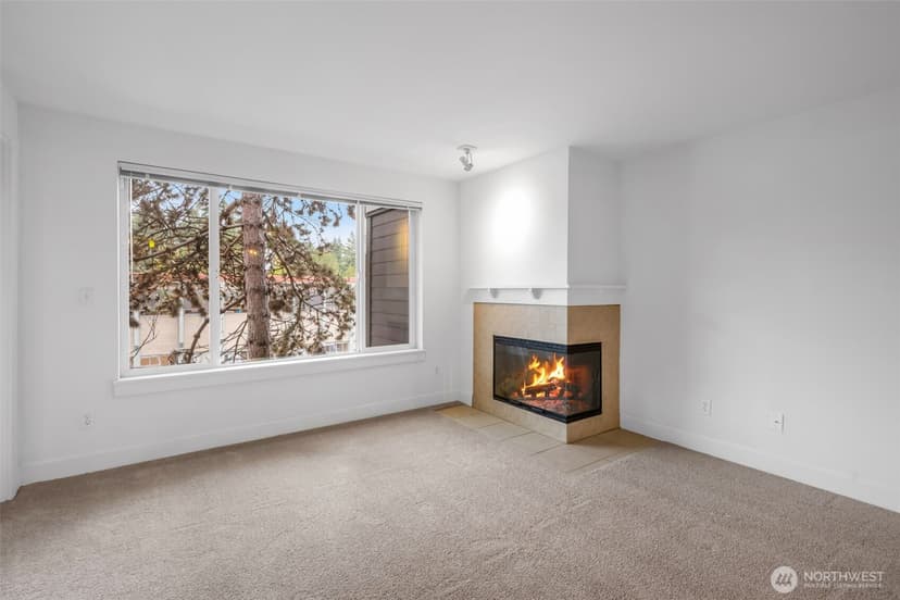 Property photo for 300 N 130th Street #7203, Seattle photo 7