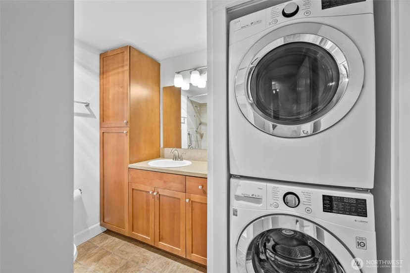 Property photo for 300 N 130th Street #7203, Seattle photo 18